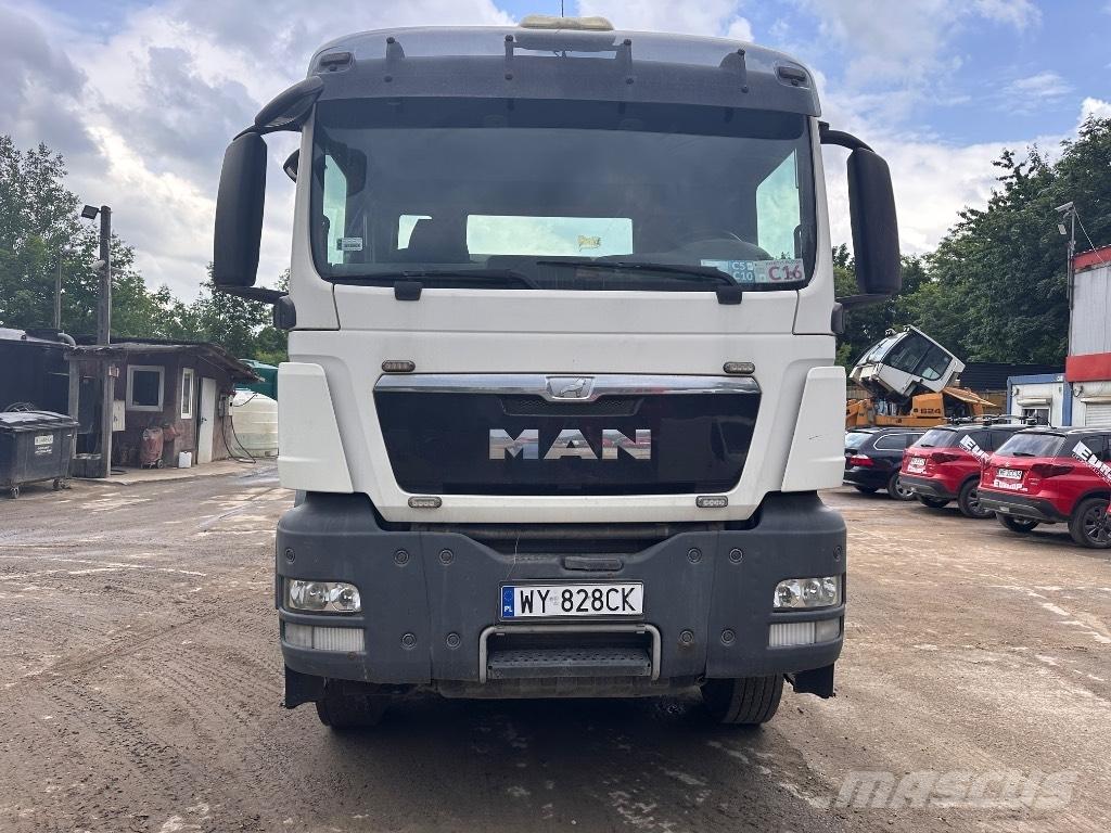 MAN TGS 35.360 8x4 شاحنات الرافعات