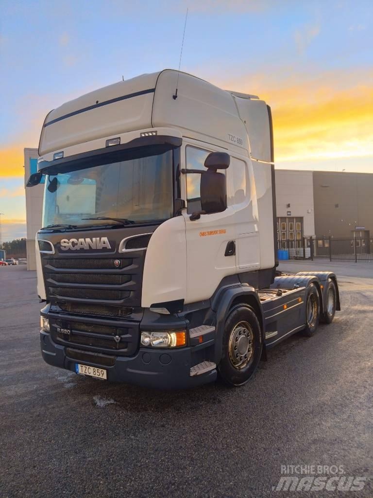 Scania R 520 LA وحدات الجر
