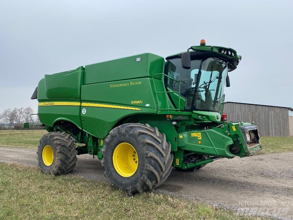 John Deere S 690 i حصادات