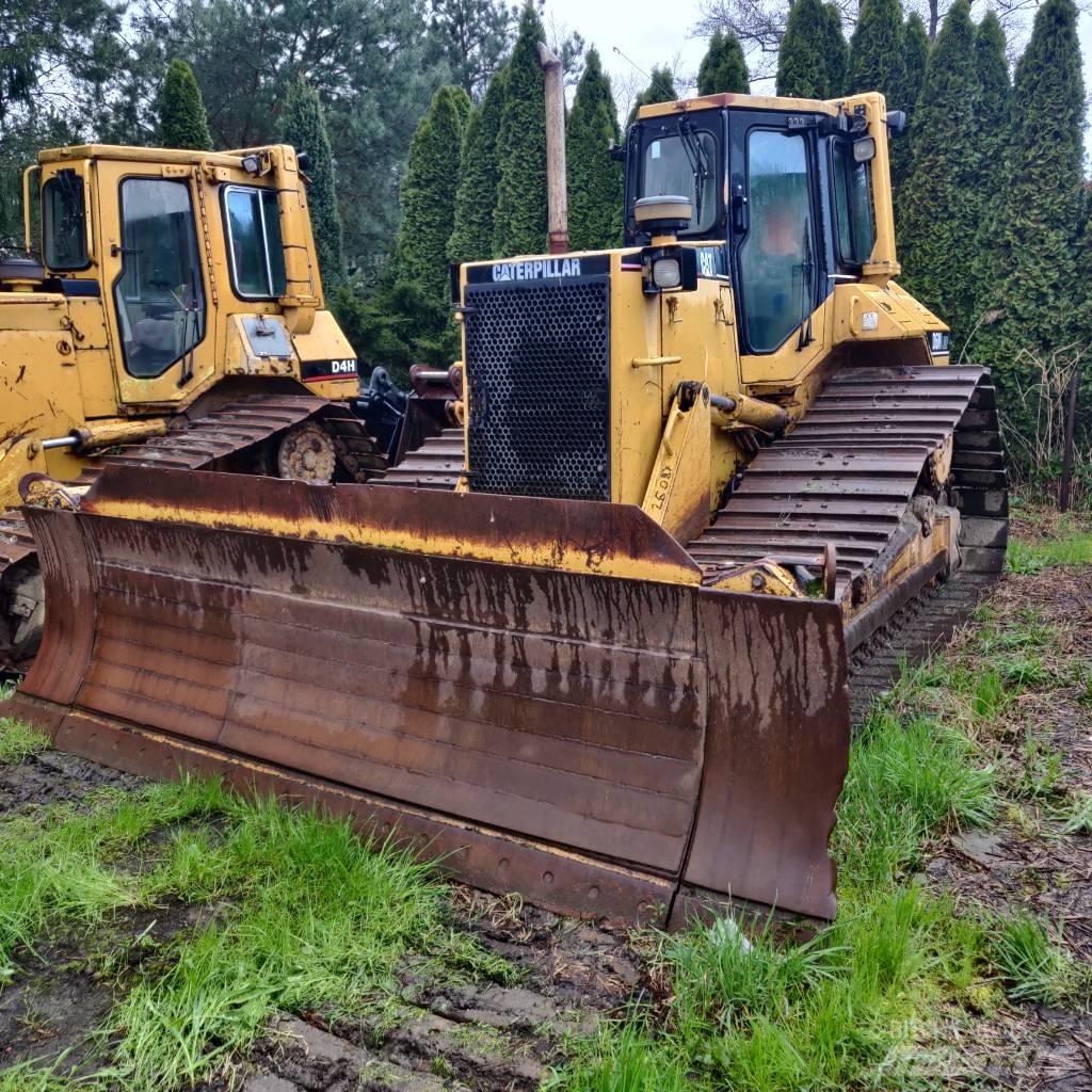 CAT D 6 M XL LGP بلدوزرات مجنزرة