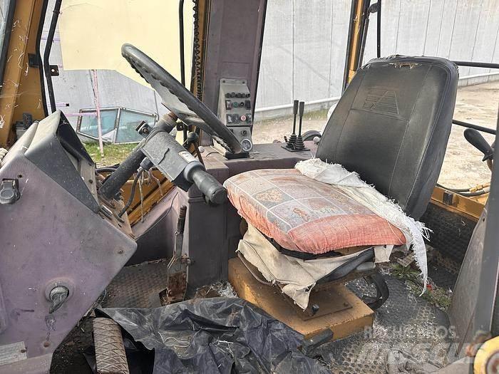 Fiat ALLIS BH4.5 لوادر ذات جرافات عكسية