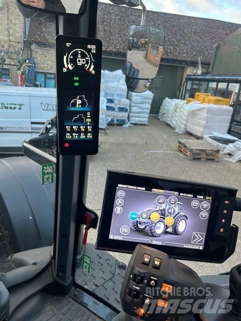 Valtra T 235 D الجرارات