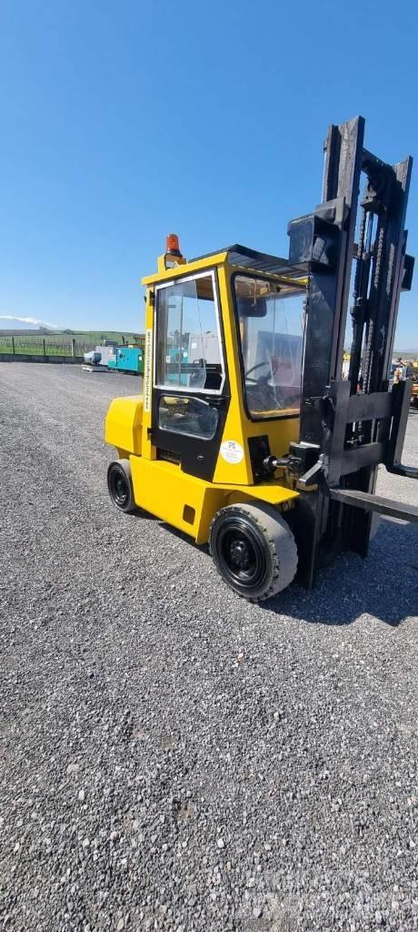 Hyster H 4.00 شاحنات الديزل
