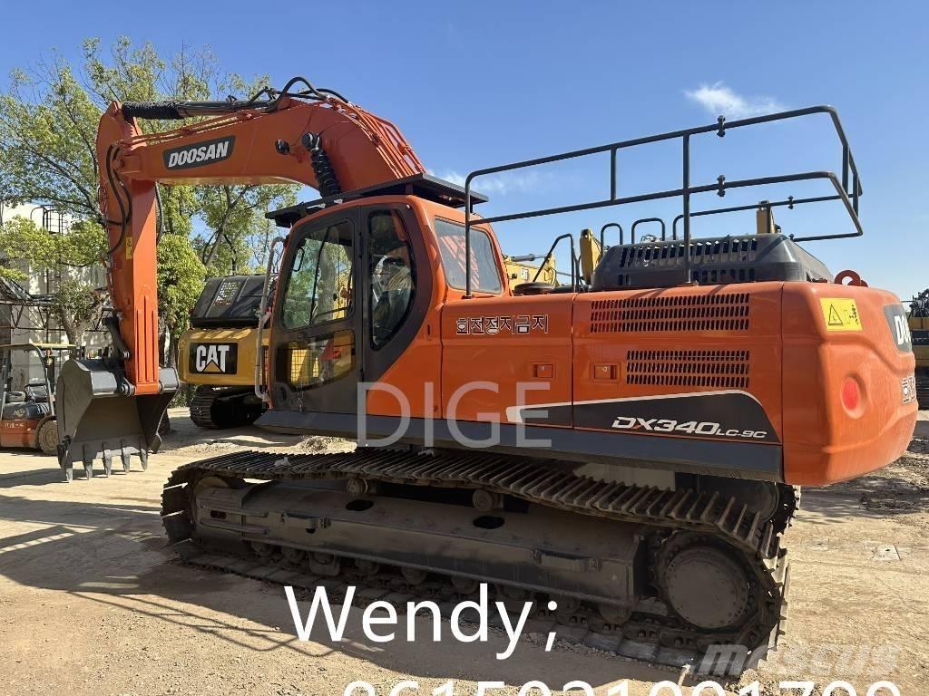 Doosan DX 340 حفارات وسط 7 طن - 12 طن
