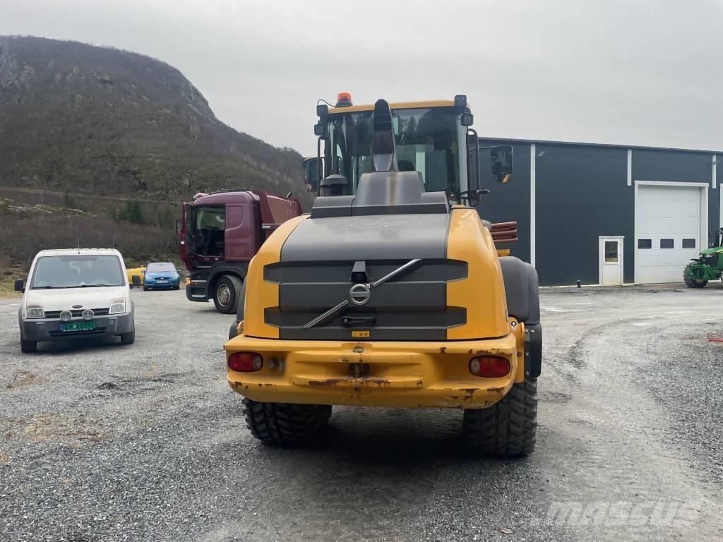 Volvo L 45 H لوادر بعجل