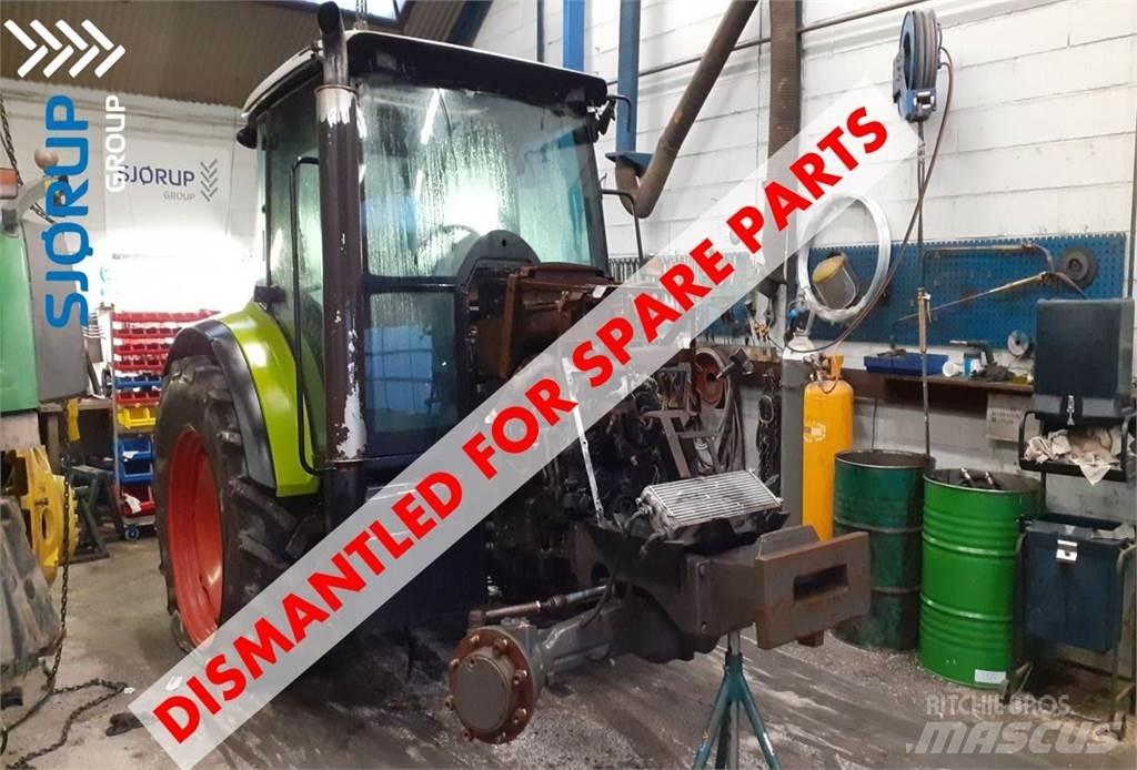 CLAAS Arion 420 الجرارات