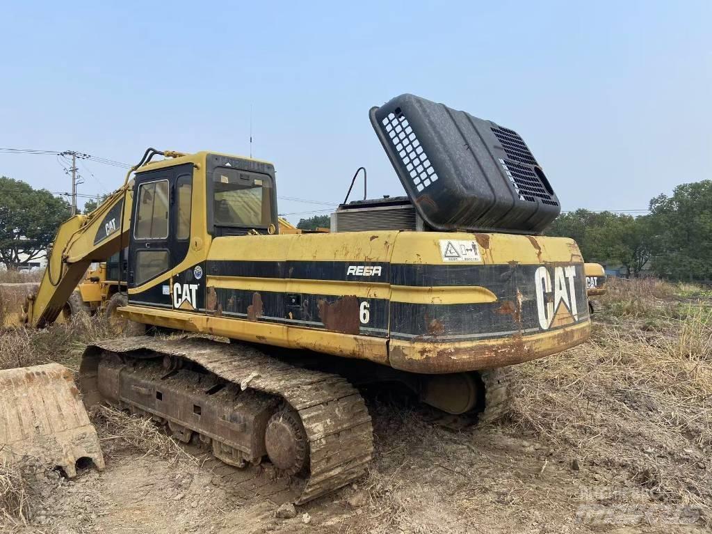 CAT 330 B L حفارات زحافة
