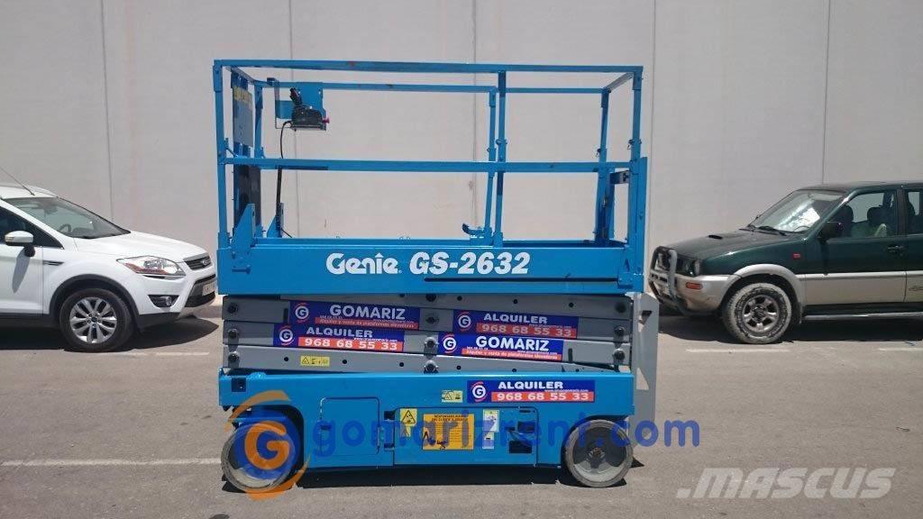 Genie GS 2632 رافعات مقصية الشكل