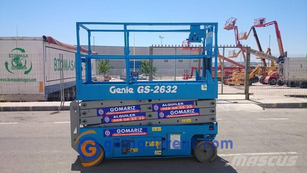 Genie GS 2632 رافعات مقصية الشكل