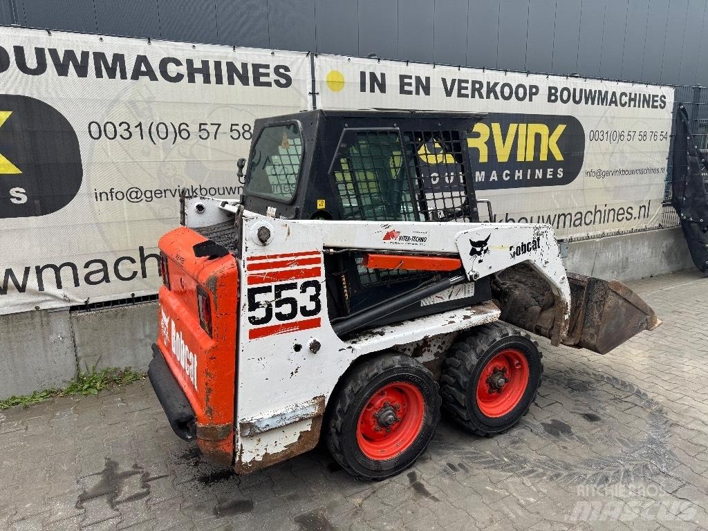 Bobcat 553 لوادر انزلاقية التوجيه