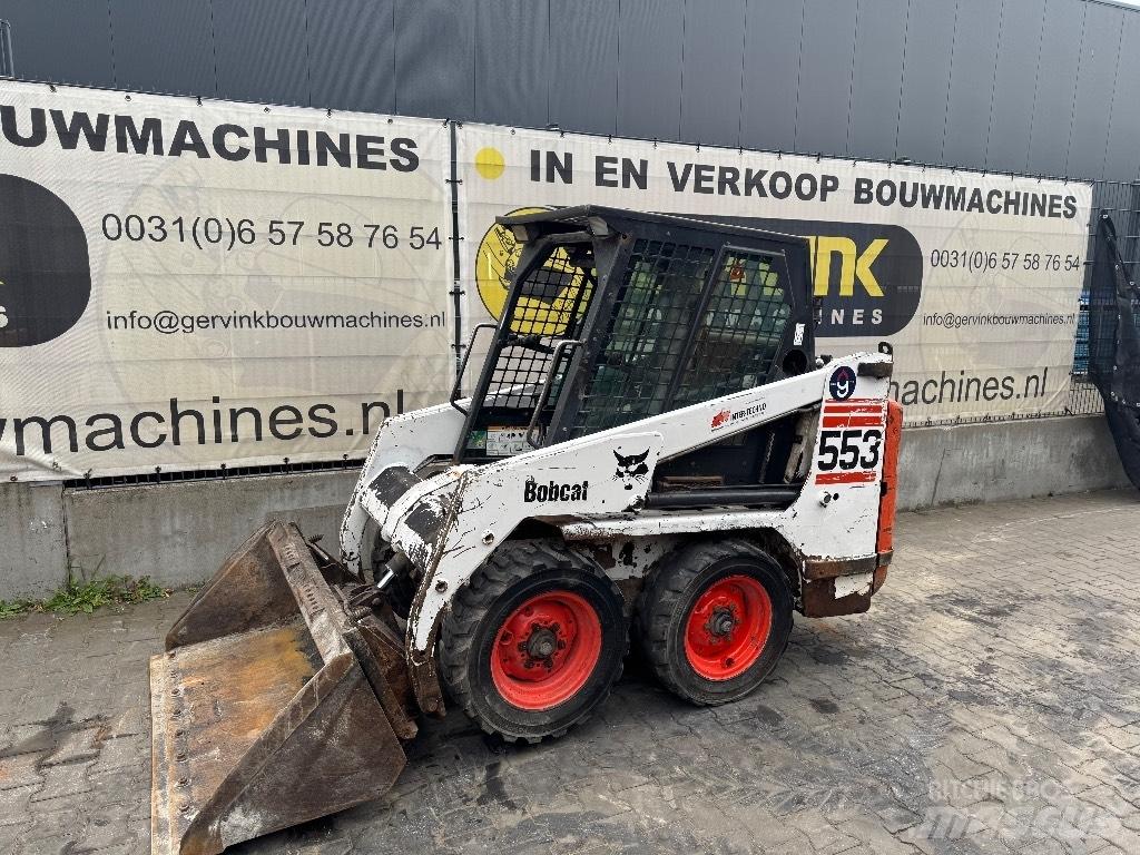 Bobcat 553 لوادر انزلاقية التوجيه