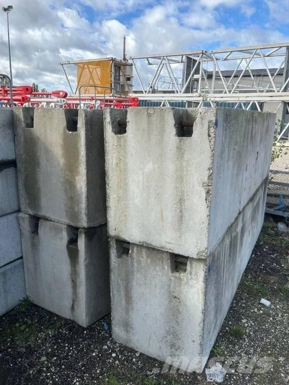 Potain MR 225 رافعات برجية