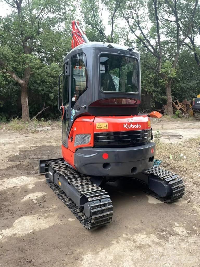 Kubota U35 حفارات صغيرة أقل من 7 طن (حفارات صغيرة)