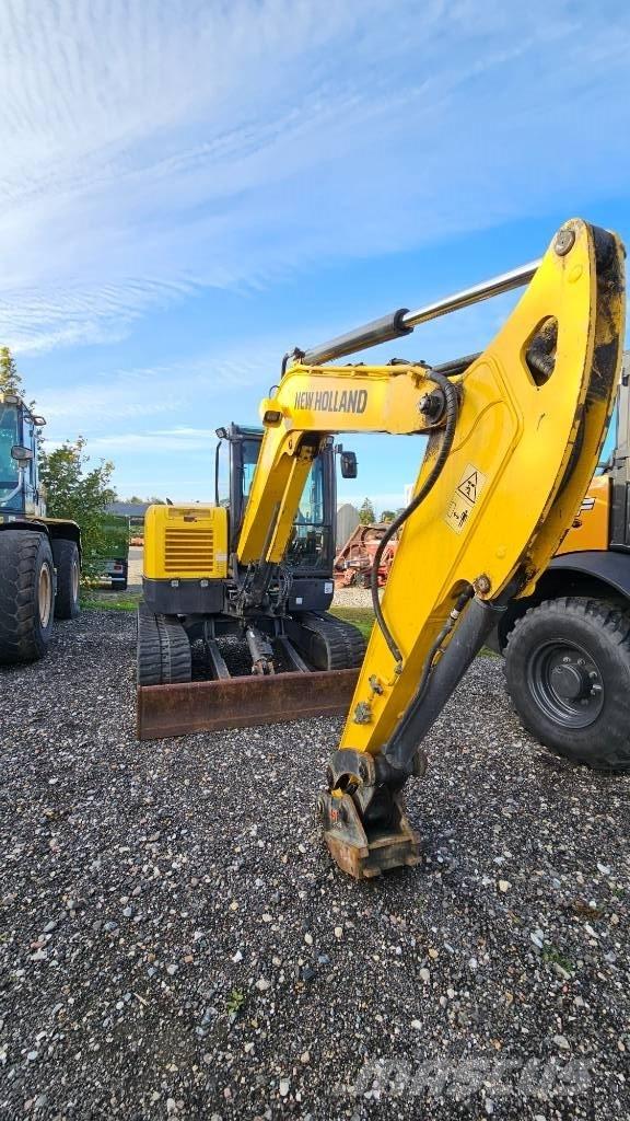 New Holland E60C حفارات صغيرة أقل من 7 طن (حفارات صغيرة)