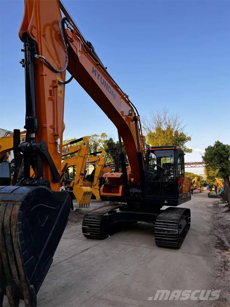 Hyundai 220LC-9S حفارات زحافة