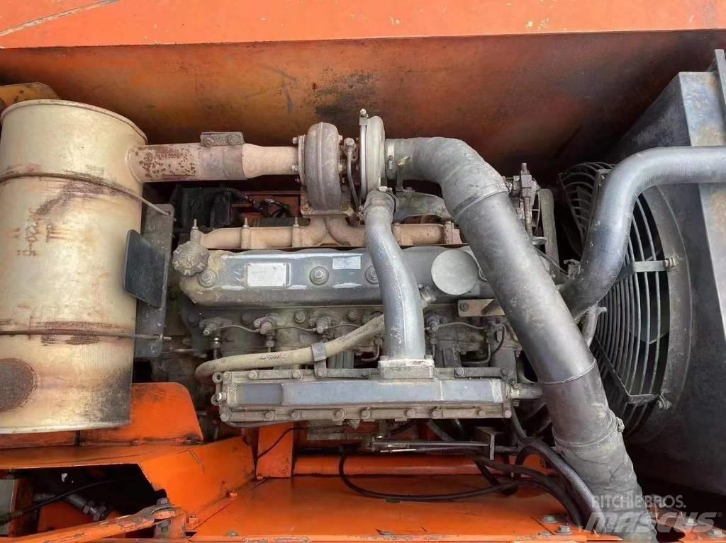 Doosan DH 225 LC-7 حفارات زحافة