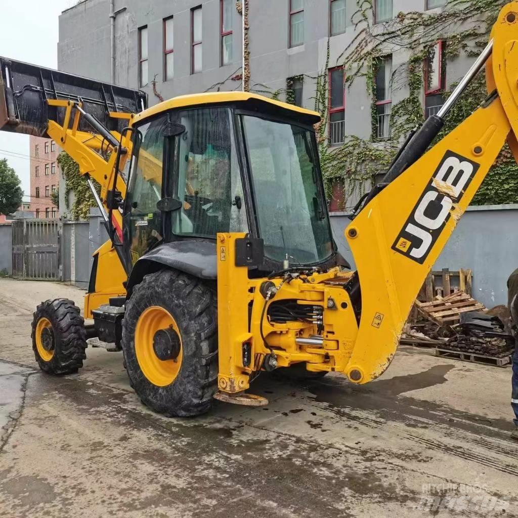 JCB 3 CX لوادر ذات جرافات عكسية