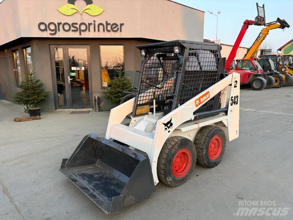 Bobcat 543 لوادر انزلاقية التوجيه