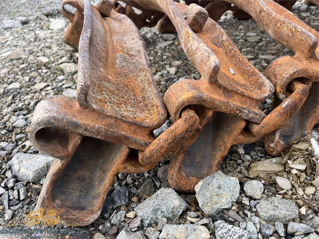 Clark ATF 600x26,5 المسارات والسلاسل والهيكل السفلي