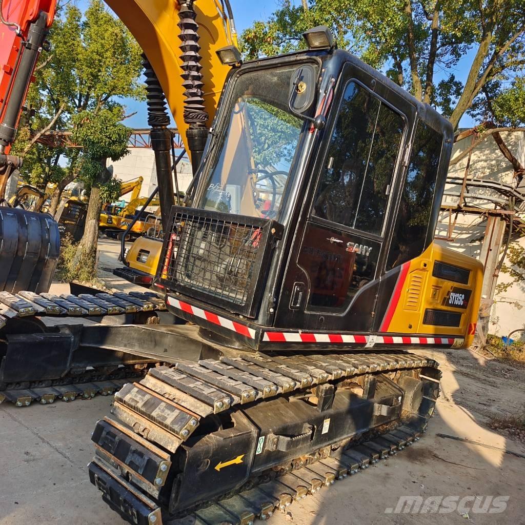Sany SY 135 C حفارات زحافة