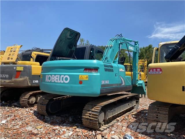 Kobelco SK 140 حفارات زحافة