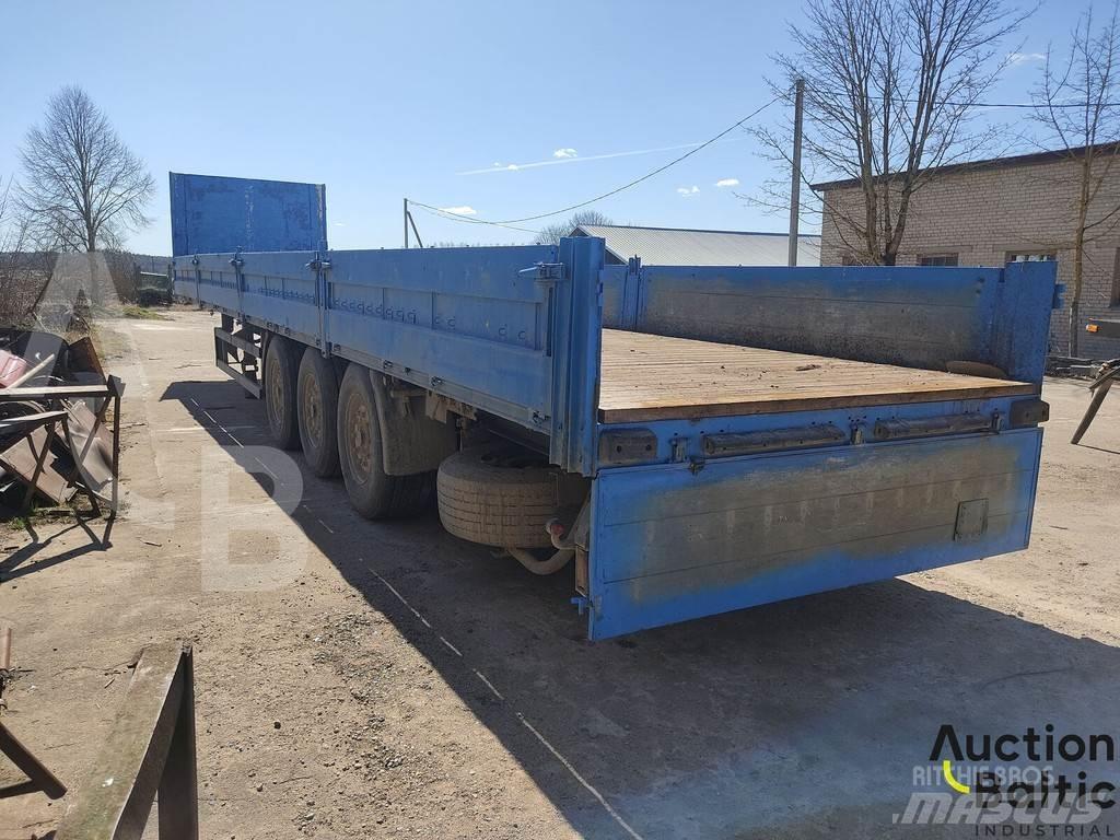 Kögel SN 24 نصف مقطورات بباب جانبي