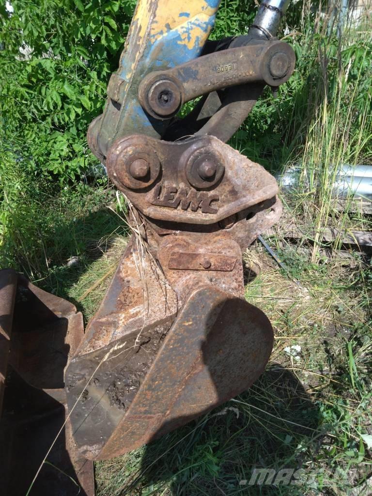 JCB 8025 حفارات صغيرة أقل من 7 طن (حفارات صغيرة)