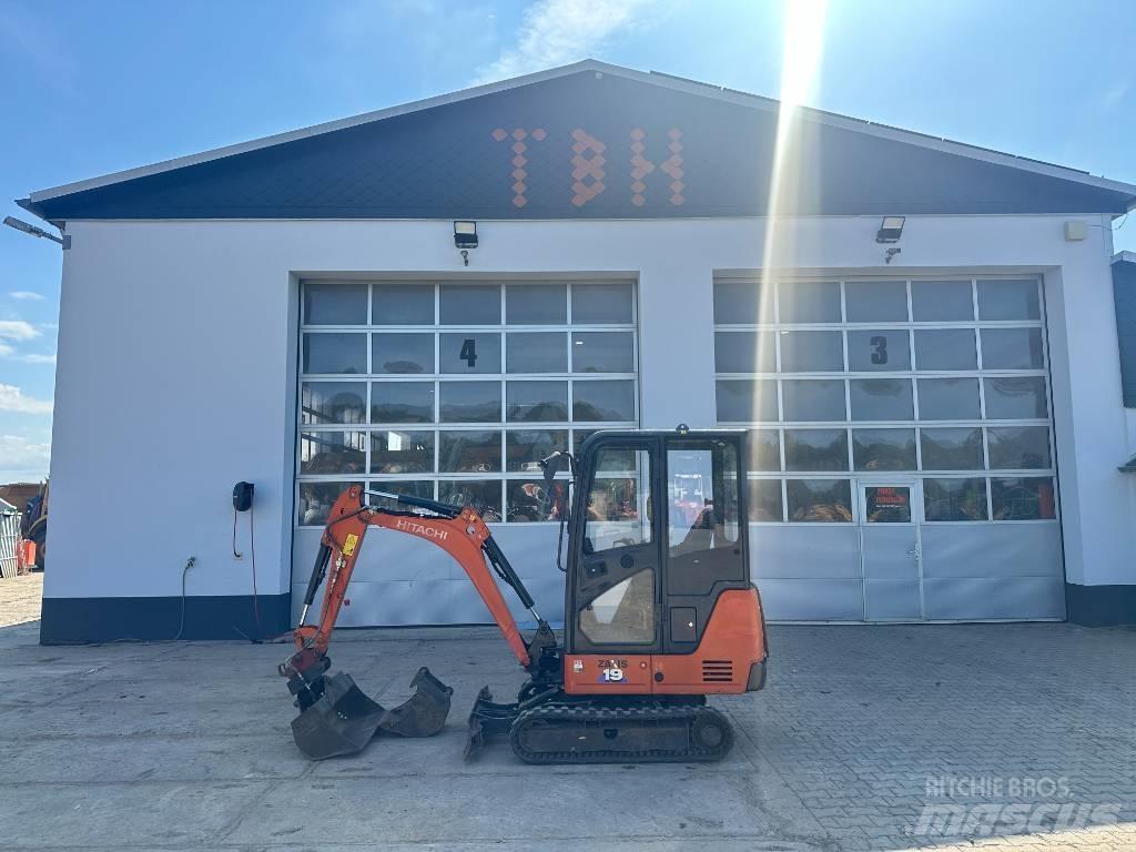 Hitachi ZX 19-6 حفارات صغيرة أقل من 7 طن (حفارات صغيرة)