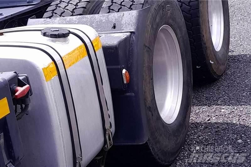 Iveco STRALIS 480 شاحنات أخرى
