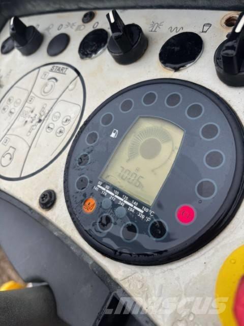 Bomag BW 120 AD-5 مداحل ثنائية الاسطوانة