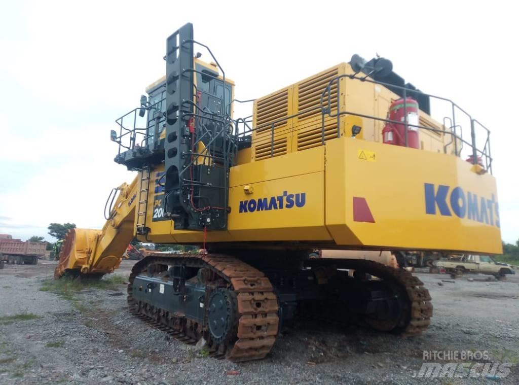 Komatsu PC 2000 حفارات زحافة