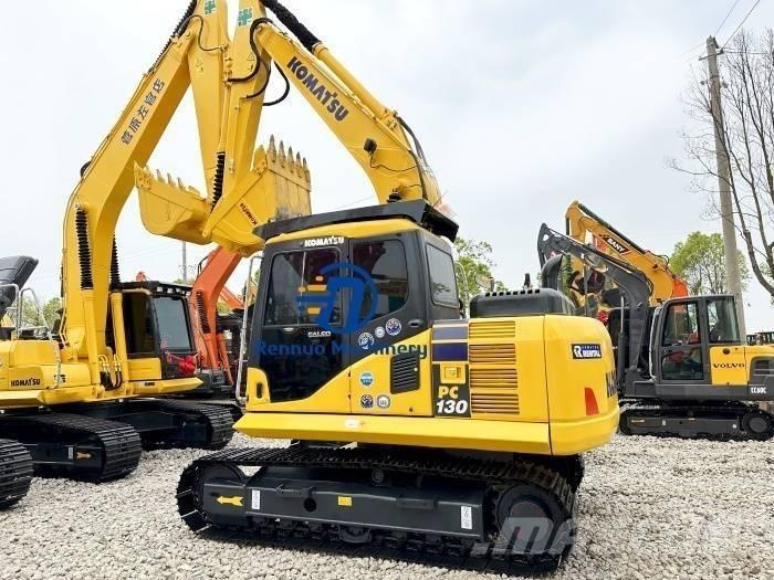Komatsu PC  130 LC-7 حفارات زحافة