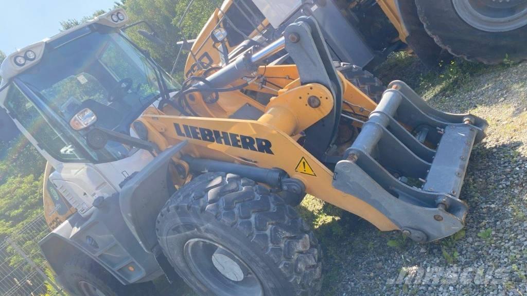 Liebherr L 526 Z لوادر بعجل
