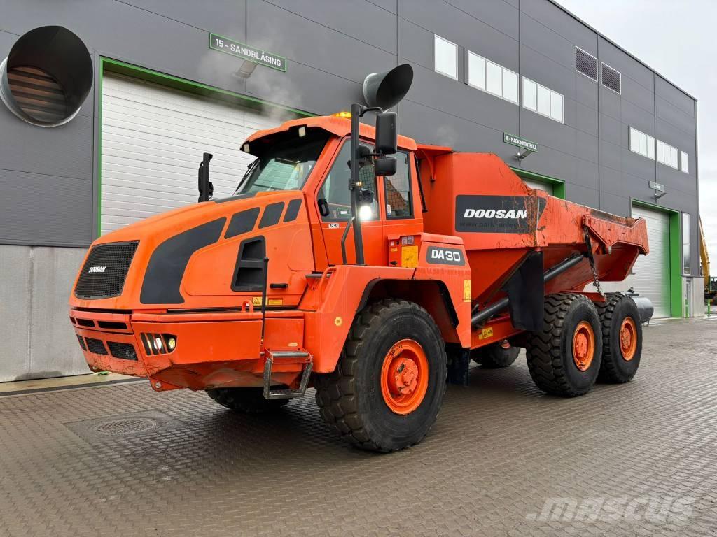Doosan DA 30 ساحبات مفصلية