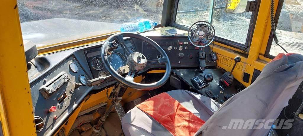 Volvo A 25 B , A 25 C ساحبات مفصلية