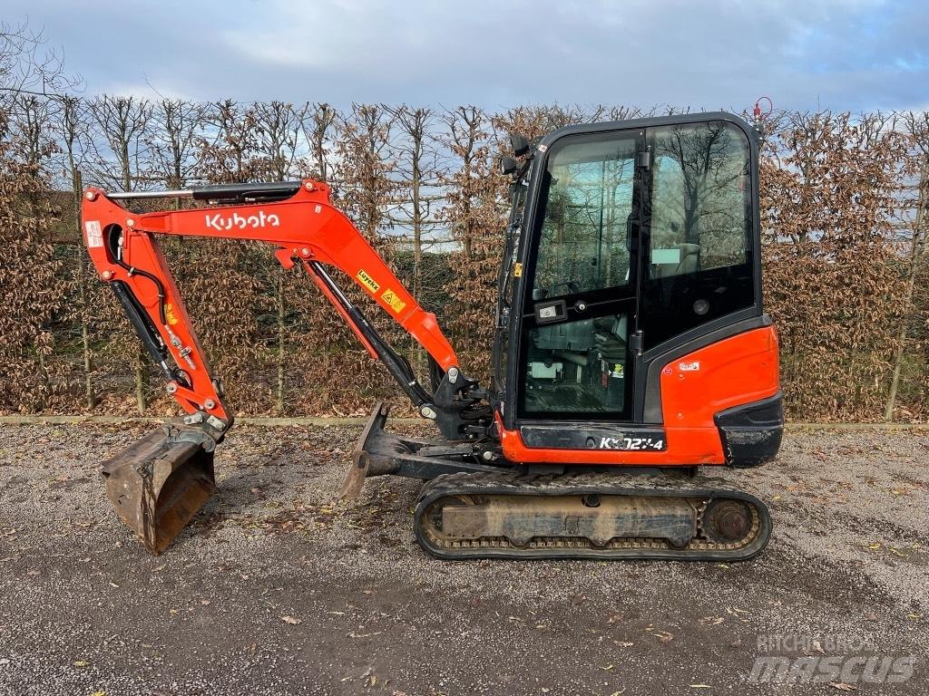 Kubota KX027-4 حفارات صغيرة أقل من 7 طن (حفارات صغيرة)