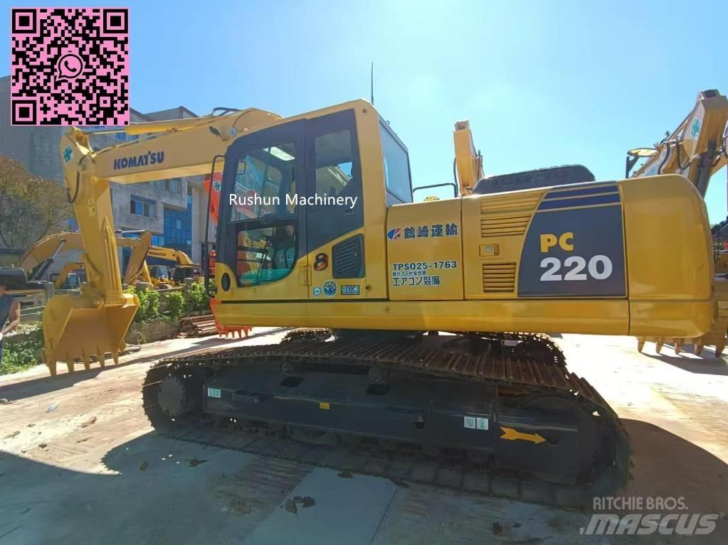 Komatsu PC 220-8 حفارات زحافة