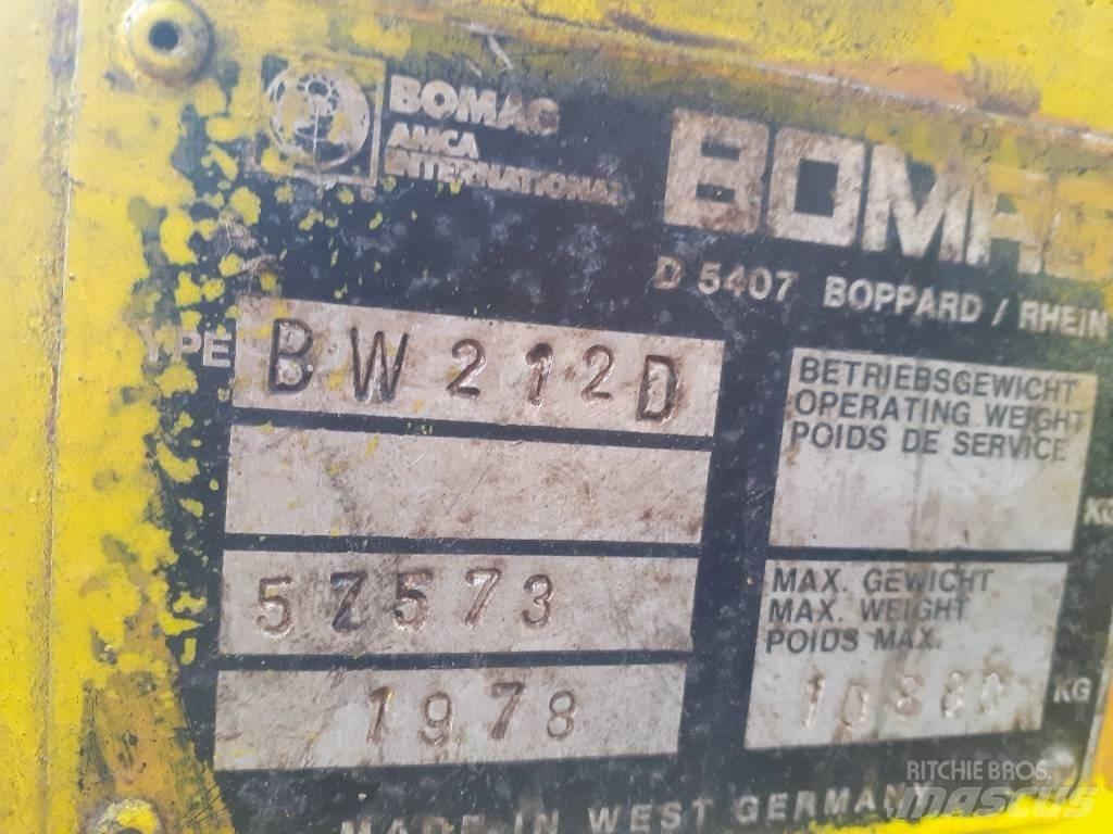 Bomag BW 212 D ضاغطات التربة