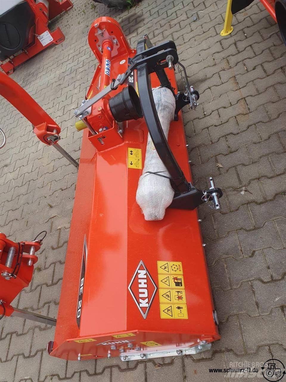 Kuhn BE 20 جزازات وأغطية المراعي