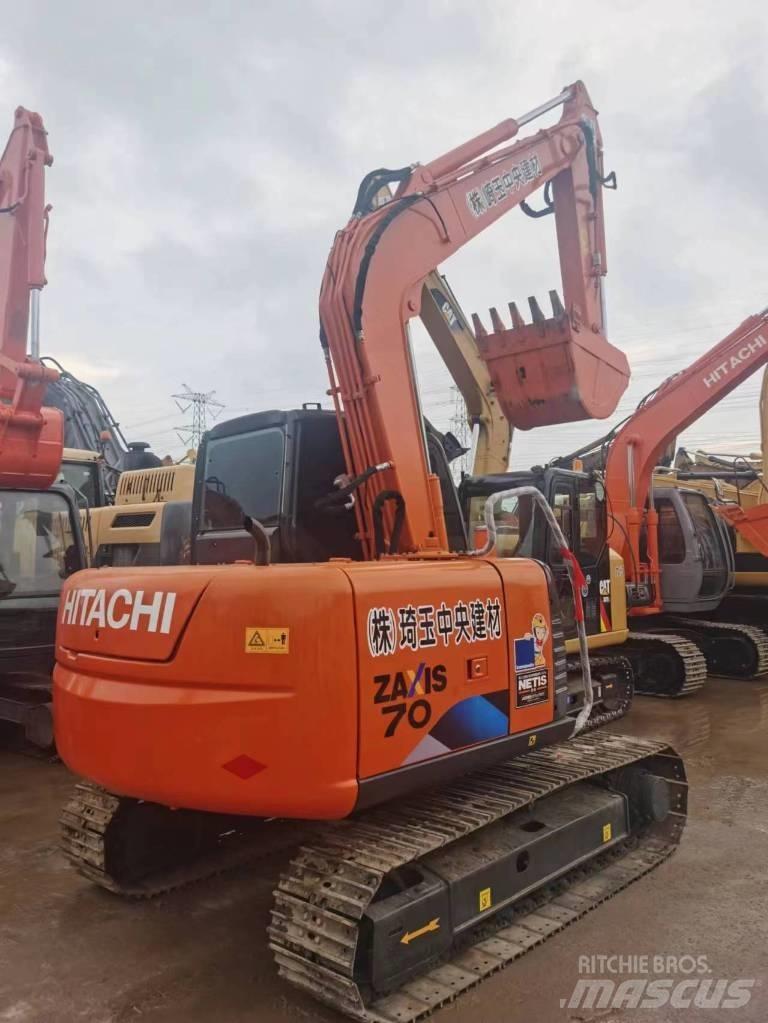 Hitachi ZX 70 حفارات صغيرة أقل من 7 طن (حفارات صغيرة)