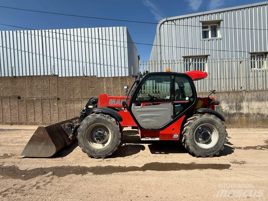 Manitou MT 733 مناولات متداخلة