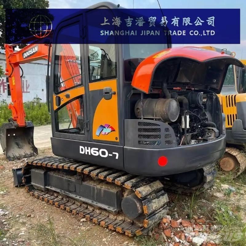 Doosan DH 60 حفارات صغيرة أقل من 7 طن (حفارات صغيرة)