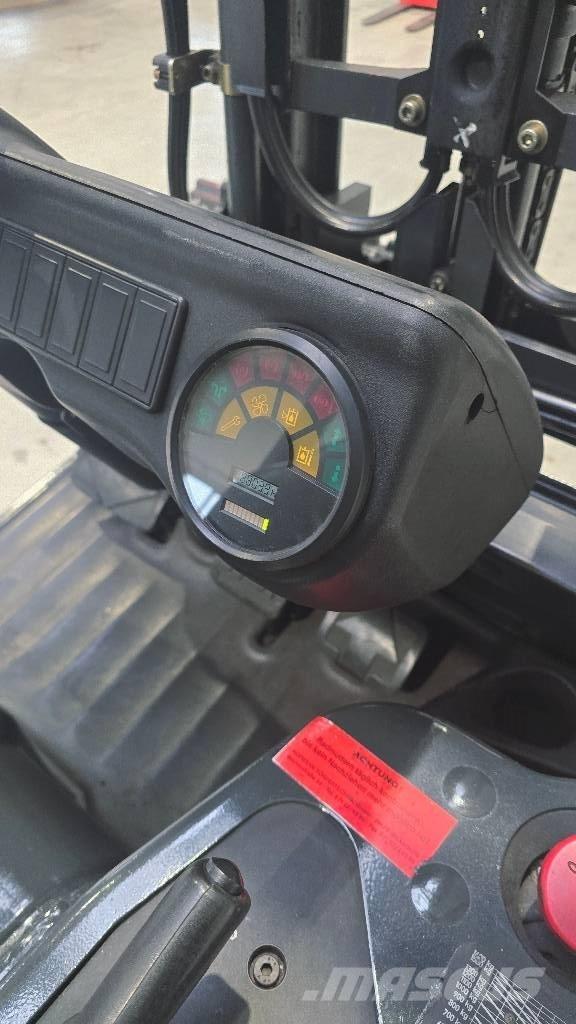 Linde E 16 C شاحنات ذات رافعات شوكية تعمل بالكهرباء