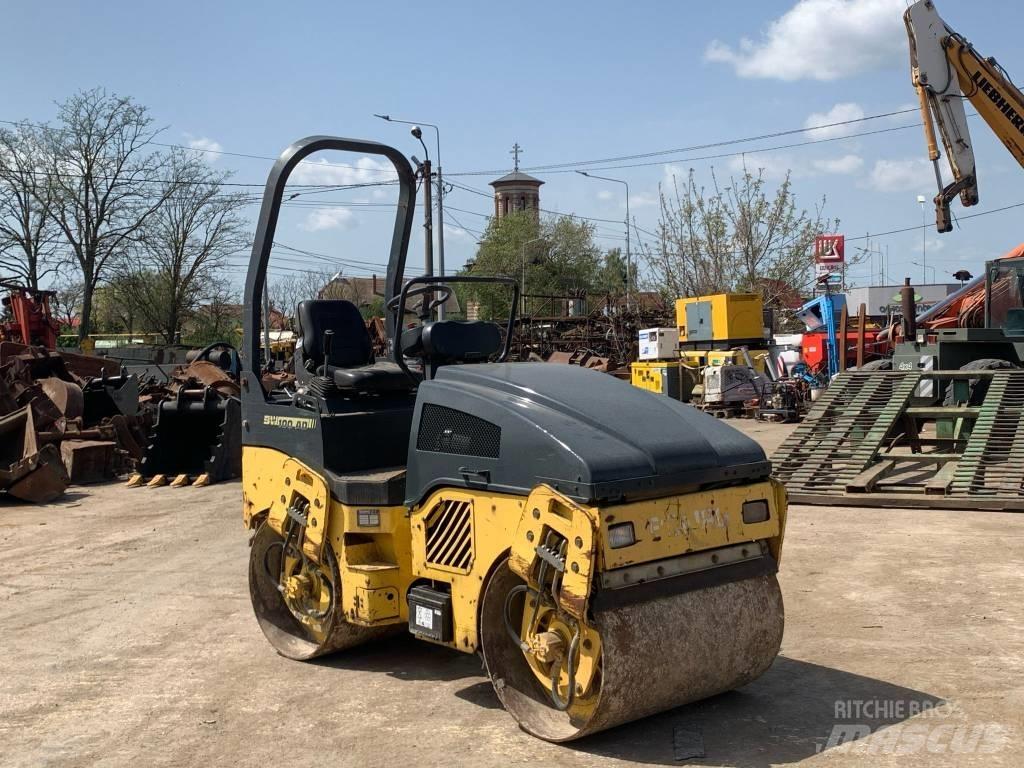 Bomag BW 100 AD-4 مداحل ثنائية الاسطوانة