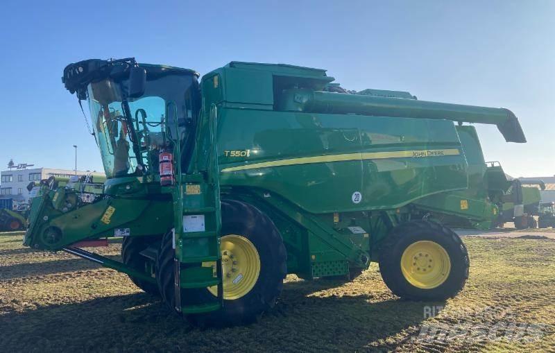 John Deere T 550 i حصادات