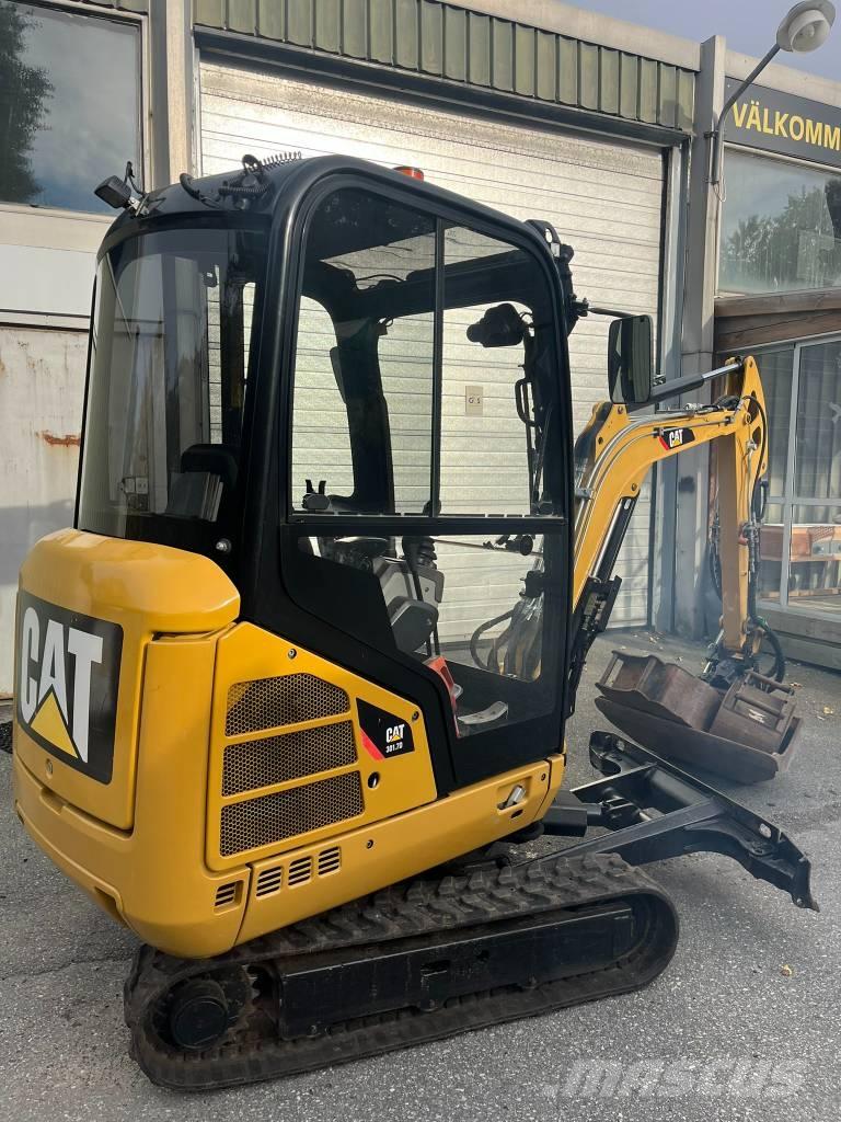 CAT 301.7 D Rototilt حفارات صغيرة أقل من 7 طن (حفارات صغيرة)