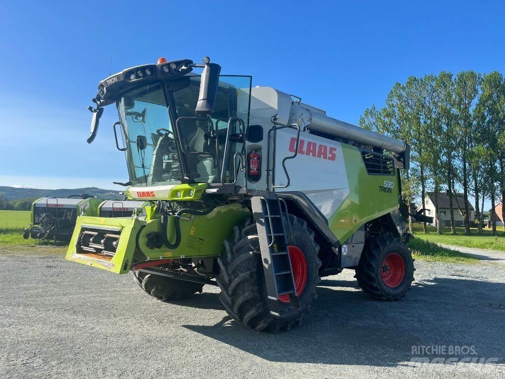 CLAAS Trion حصادات