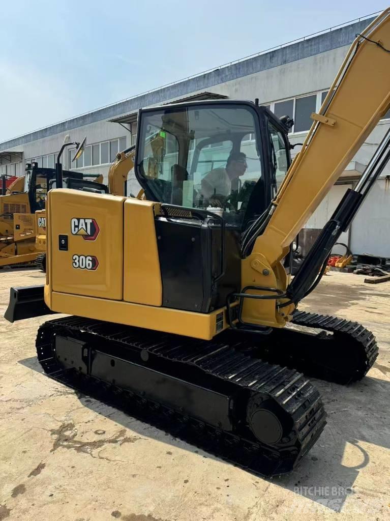 CAT 306 حفارات صغيرة أقل من 7 طن (حفارات صغيرة)