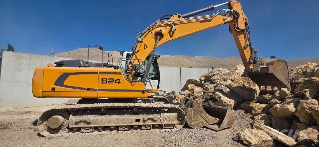 Liebherr 924 حفارات زحافة