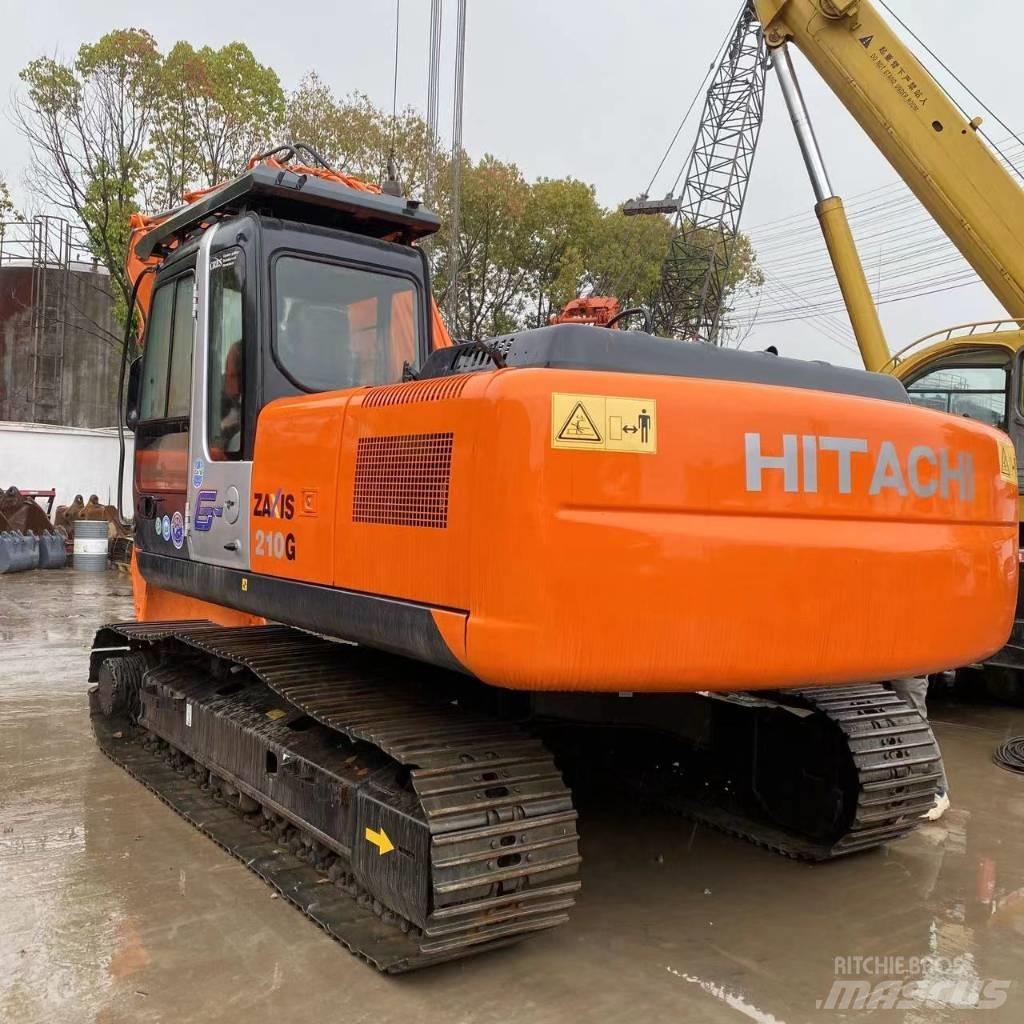 Hitachi ZX 210 حفارات زحافة